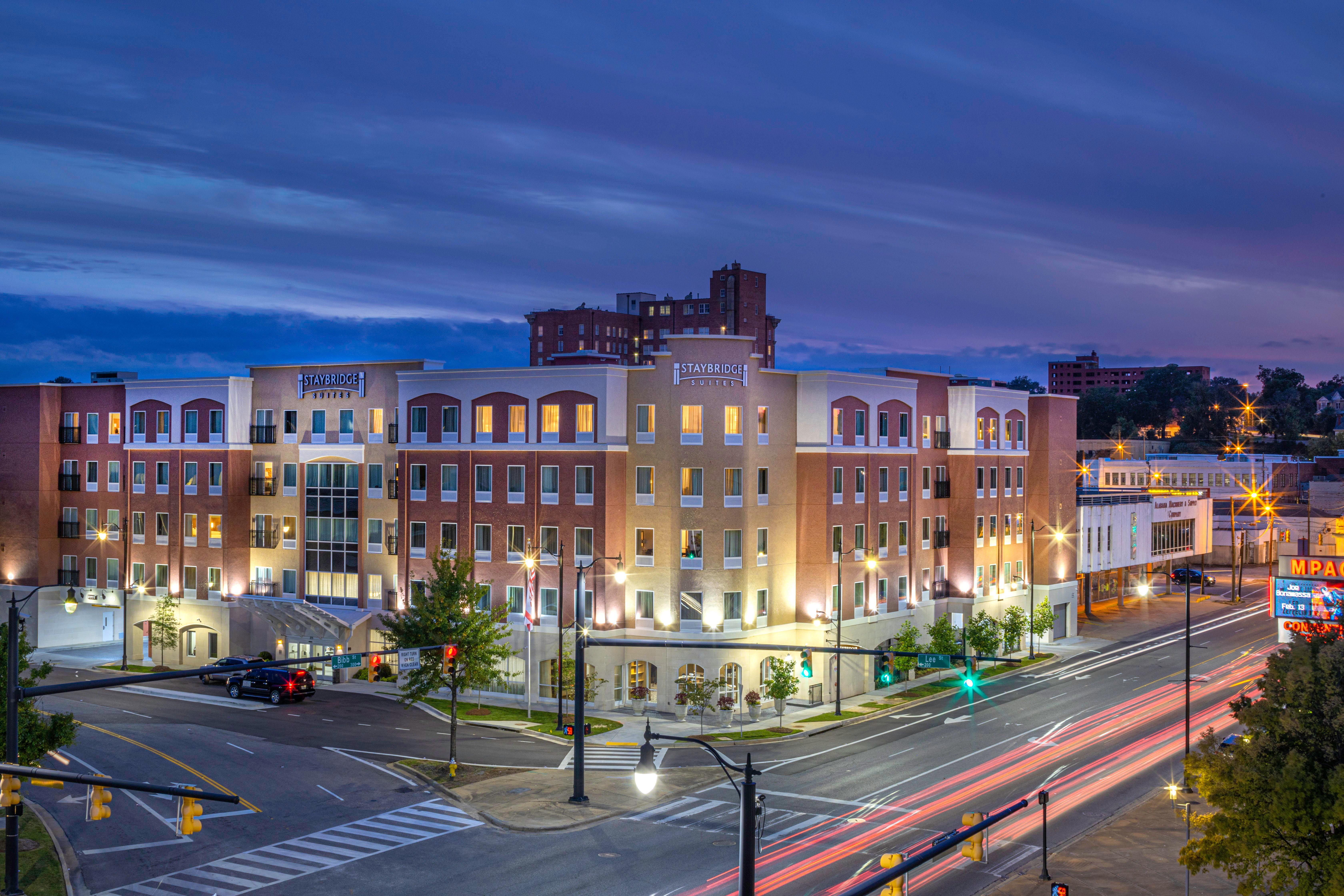 Staybridge Suites Montgomery - Downtown By Ihg Kültér fotó